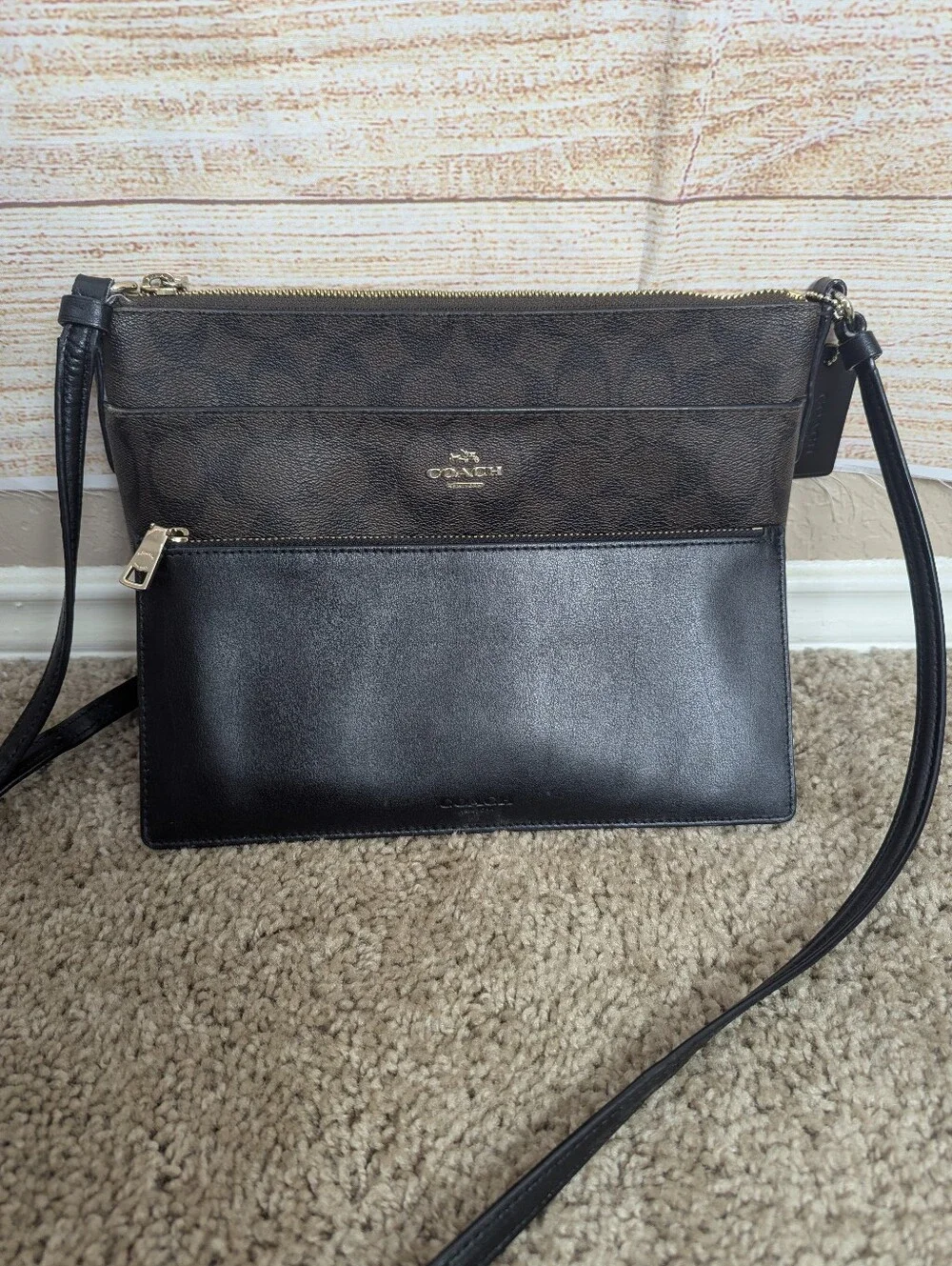 COACH Signature Leather Crossbody Bag Brown Black Canvas Print Zip Pocket Purse